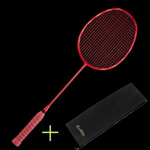 Badminton Raketleri 1 PCS Ultralight Badminton Raket Karbon Badminton Raket Karbon Fiber Tutuşlar Çanta ile Saldırgan Defansif Eğitim Raket