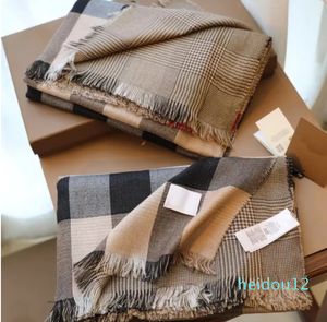 Scarf Classic Designer Scarf New Plaid Scarf Warm Camel Fashion Letter Plaid Cashmere Fabric Soft Feel Gift