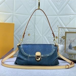 Designer Women's Shoulder Bag Tote Handbag Blue Denim Summer Fashion Women's Tote Vintage Lightweight Tote Classic High Quality women's purse Wholesale