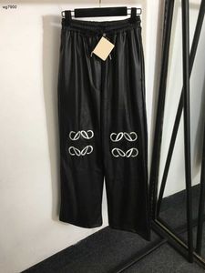 Luksusowe kobiety skórzane spodnie designerskie spodnie projektant geometryczny nadruk wysokiej talii szerokopasmowe spodnie nogi mody Ladys Pencil Pants Women Odzież