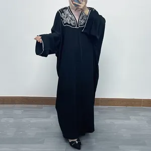 Ethnic Clothing Ramadan Luxury Saudi Arabian Muslim Fashion Bat Sleeve Middle Eastern Dubai Collage Bead Embroidery Loose Size Cardigan Robe