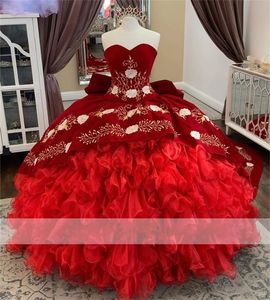 Luxury Mexican Flower Embroidery Princess Quinceanera Dresses With Bow Beaded Ball Gown 15th Birthday Prom Party Vestido