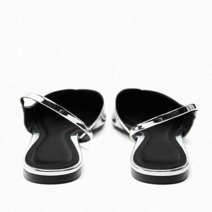 Nxy Sandals Summer Silver Flats Женщины заостренные туфли на ногалке Женская сексуальная Slingback Casual Slippers Женщина 230406