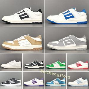 Skel Top Low Man Sneakers Mulheres Menina Moda Tênis Tênis Bone Sapato Esportivo ao ar livre Treinadores vermelhos pretos brancos Tamanho 36-45 B5