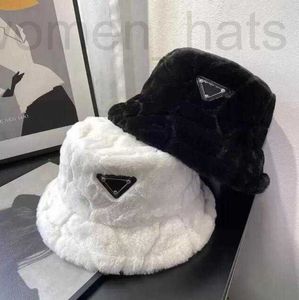 Stingy Brim Hats Designer Women Designer Winter Beanie Men Skull Caps Hat Cap Ski Mask Mens Cotton Unisex Cashmere Patchwork