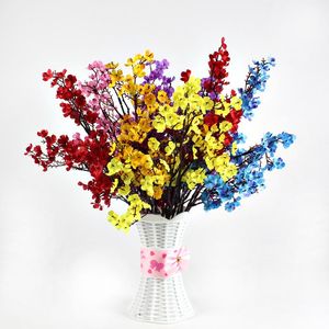 Dekorativa blommor kransar zigenare