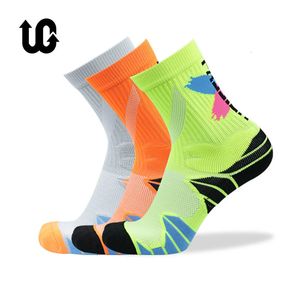 Skarpetki sportowe 3Pair/Lot Professional Sport Sport Socling Basketball Football piłka nożna Running Trekking Socks Men 231113