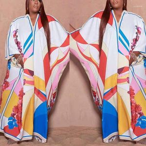 Etnik Giyim Pembe Baskılı Çiçek Kadınlar Günlük Tek Boyut Müslüman Uzun Elbise Düzensiz Etek Afrika Giysileri 2023 Avrupa Stili Plus