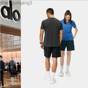 Desginer Aloo Yoga t Shirt Running Sports Top Unisex 2023 Summer Ice Silk Short Sleeve T-shirt Thin Breathable Fitness Suit