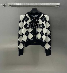 Maglioni da donna firmati Autunno e Inverno Nuovo CH Nanyou Gaoding Dolce Piccolo Stile Profumato Moda Papillon Diamante a quadretti Impiombato Girocollo Cardigan lavorato a maglia 4R56