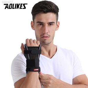 Suporte de pulso AOLIKES 1 PCS Suporte de pulso Suporte esportivo pulseira segura tala de aço mão polegar bandagem envoltórios de pulso para homens mulheres deslocadas zln231113