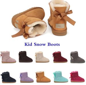 Boots 2024 UGGsity New Kids Australia Snow Boot Designer Children Shoes Winter Classic Ultra Mini Botton Baby Boys Girls Ankle Booties Kid Fur Suede GJ399