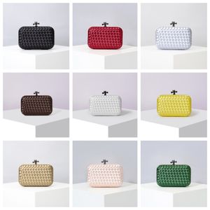 Узел Minaudiere Clutch Suck Suckard Interccio Кожаный одноразовый отдельный отсек для магнитной рамки Muse Muse Finish Women Women Sadgs Wedding Wedding