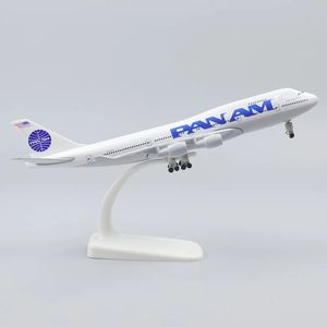 航空機モドルメタルモデル20cm 1 400パンアメリカンB747ランディングギア付きレプリカ合金材料装飾品のおもちゃの贈り物231113