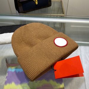 Cappelli firmati per bambini per uomo e donna lettere di moda cappelli casual invernali cappelli lavorati a maglia in lana autunno e inverno cappelli morbidi in cashmere accessori di design