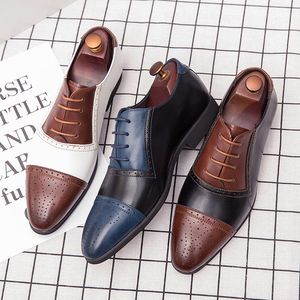 Luxury Fashion Business Dress Scarpe da uomo Classico in pelle Classica Sparse di scarpe Slip-On Oxfords Scarpe da design da festa