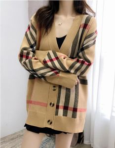 Kvinnors lösa tröja av högsta kvalitet Plaid Plaid Round Neck Street Pullover Striped Fashion Large Size Long Sleeve Cardigans Women Lady