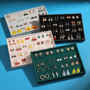 Bolsas de jóias Bandeja de exibição de veludo universal para brincos e anéis Textura de alta qualidade Durabilidade de espaço amplo