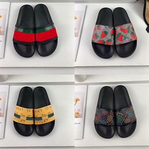Com caixa de chinelos de designer para homens e mulheres pantoufle listrado floral verão tecido de borracha chinelos chinelos deslizantes sandálias quentes sapatos de praia