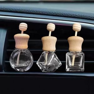 Car Perfume Bottles Empty With Clip Wood Stick Essential Oils Diffusers Air Conditioner Vent Clips Automobile Air Freshener Glass Bottle Cars Decorations i0413