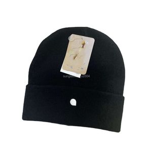 Carharttlys帽子デザイナーオリジナルの高品質の帽子男性と冬の秋と冬の固形ウールの帽子の手紙ファッションブランド韓国カジュアルウォームニットハットコールドハット