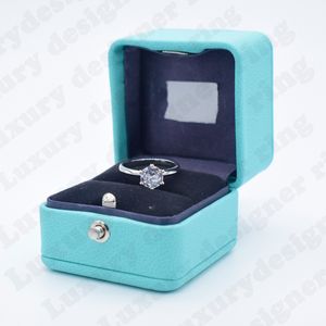Luxury Ring Women Silver Diamond Ring Classic Jewelry Valentine's Day Gift