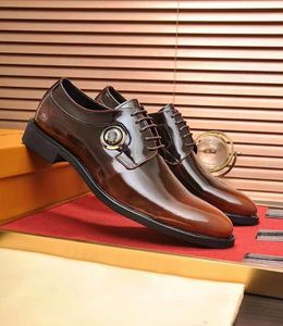 Moda Tasarım Erkekler Elbise Ayakkabı Kulübü Loafer Calfskin Deri Daireler İş Ayakkabıları Erkekler İçin Düşük Top Oxfords Açık Yürüme Kutusu ve Çanta