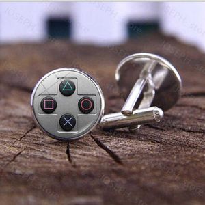 Cuff Links Creative Video Game Controller Cufflinks High Quality Vintage Game Xbox Controller Art Pattern Round Men Suit Shirt Cuff Buttons J230413