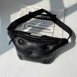 Margiela estilo nicho Magilla masculino e feminino MM6 pele de carneiro cruz-corpo bolsa de ombro bolsa de peito bolsa de nuvem 231022