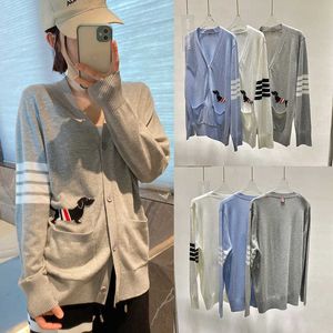 TB Designer Trend Tom Sweaters New Wool Cardigan Pocket Dog Knit Sweater Coat Men S And Women Couple Fashion Casual Style