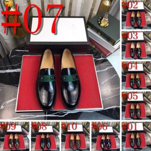 2023 marca de moda luxuosa masculino Oxfords Sapatos de designer de negócios Sapatos deslizados em couro real sapato formal com tamanho de logotipo 38-45