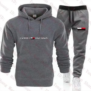 Marka Erkek Trailsits Hoodie Sweater Suit Lüks Tasarımcı Sweater Kadın Sweatshirts Pantolon Joggers Basketbol Jumpers Jogging Takım Takas Erkekler Giyim 2 Parça Set