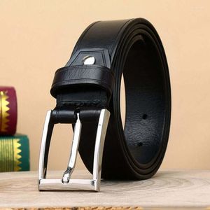 Bälten Personlig mode Elegant Gentleman Belt Men's Pure Cowhide Simple Business Trend Pants Belt Beltts