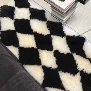 Tapetes Novo Retro Checkerboard Moda Grande Área Sala de estar Tapete Quarto Vestiário IG Decoração Menina Fofa Eco-Friendly Fur Tapete W0413