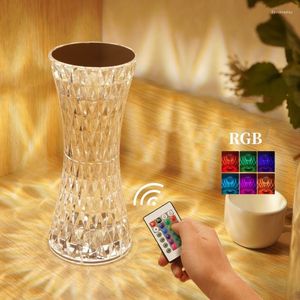 Bordslampor 3/16 Färger LED Crystal Lamp liten midja Touch Romantic Diamond Atmosphere Light USB Återupptagen natt för sovrummet