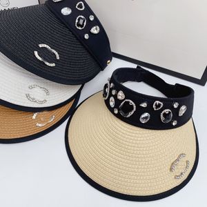 Womens Designer C-Letter Straw Hat Visors Cap Top Sun Hat Fashion CZ diamond Knitted Hat Cap For Men Woman Wide Brim Hats Summer Bucket Hats Outdoor Beach Hats 2Colors