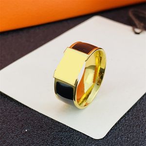 Love Ring Designer Rings for Women Men Wedding Gold Band Luxury Jewelry Accessories Titanium Steel Emamel Gold-Plated Silver Fade Never Allergic