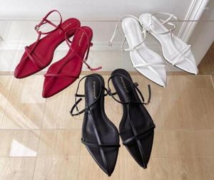 Sandalet bayan moda tasarımı yaz sivri ayak parmağı t-kayış düşük topuklu flats ayakkabı_