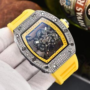 Новый 2023 Sports Leisure Женские часы с Diamond Hollow Dial Design Silicone Quartz Watch Factory Sales