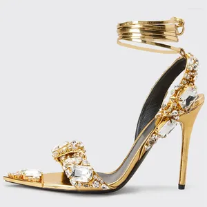 Sandaler Kvinnor Bröllop Rhinestone High Heel Dress Shoes Ankle Strap Party Point Toe Crystal Sexig stilettos Heeled Shoe Big Size 43