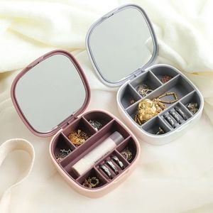 Resor Portable Jewelry Box med Makeup Mirror Smycken Lagring Container Halsband Ringörhängen Fack Arrangör Lagringslådor Q719