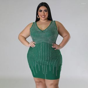 Plus Size Dresses KEXU Shinny Diamonds Striped V-neck Tank Bodycon Sexy Dress 2023 Rhinestones Women Fashion Evening Party