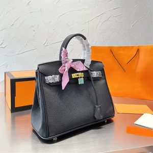 Gorący luksusowy projektant torebki Tassel Designer Fringe Messenger torebka Sprawdź Velor Nić torebka podwójna litery Solid Hasp Square Stripes Women Luksusowe torebki