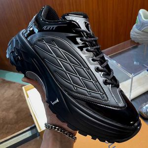 Descoberta casual de designer Lace Up Sports Sports Sapatos Inverno Cinza Mistura Materiais de malha e materiais sintéticos Sola de borracha TPU Inserir homens de corrida tênis de corrida