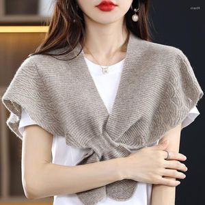 Scarves 2023 Small Shawl Outside Women's Crow's Feet Spring And Autumn Protection Cervical Spine Warm Scarf Knitted Wool Shoulder