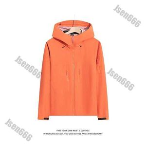 Arc Designer Jaqueta Mens Windbreak À Prova D 'Água Puffer Jaquetas Arcterxy Plus Size Leve Softshell Raincoat Puffer Com Capuz Ao Ar Livre Caminhadas Roupas P0GD