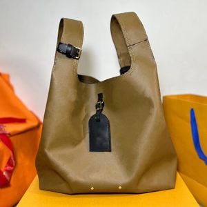 Дизайнерская сумочка обратная холст с темной кожи кожи для отделки для отделки
