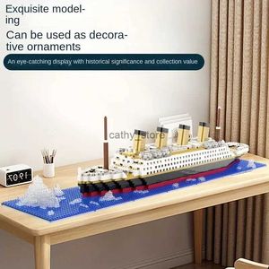 Vehicle Toys Titanic cruise ship small particle assembly building blocks male and female couples male and female gifts boutique decorationL231114