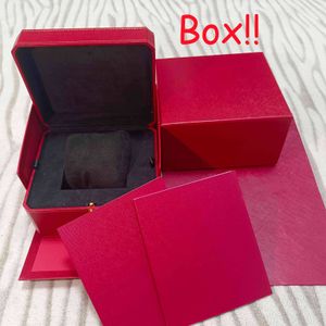 Hochwertige Luxus-Designer-Box in klassischem Rot mit Tragetasche, Booklet, Kartenanhänger, Schweizer Uhrenbox