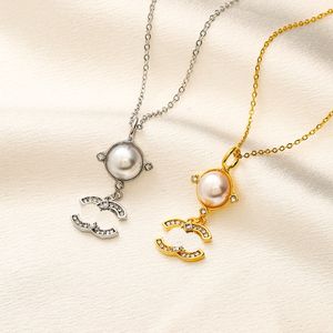 Pendant Necklaces Boutique Pearl Pendant Necklaces Style Long Chain Fashion Love Gift Gold Plated Charm Necklace Christmas Jewelry Wholesale